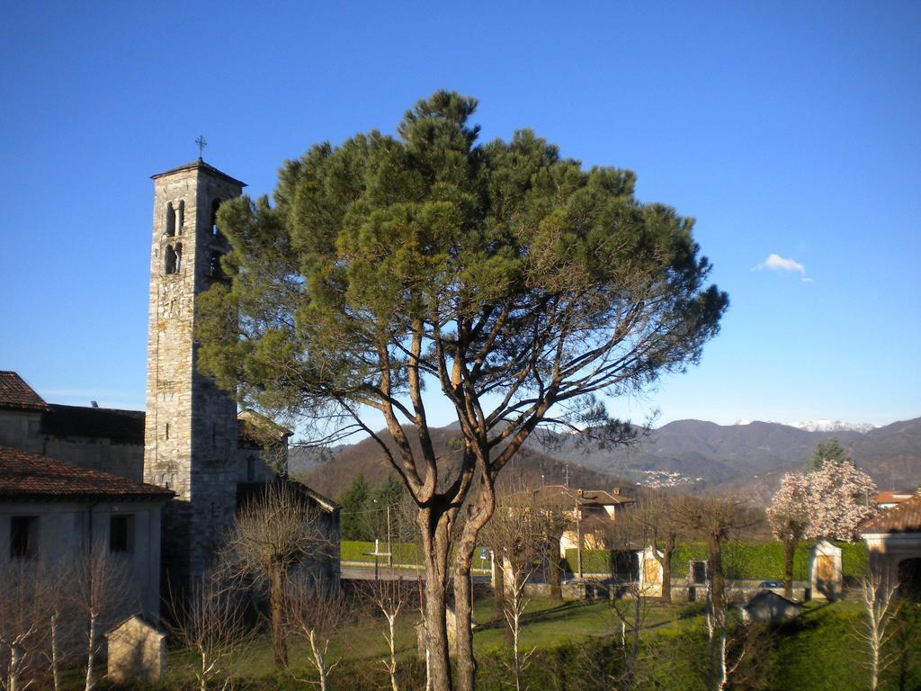Centro Di Spiritualita Maria Candida Armeno Exterior photo